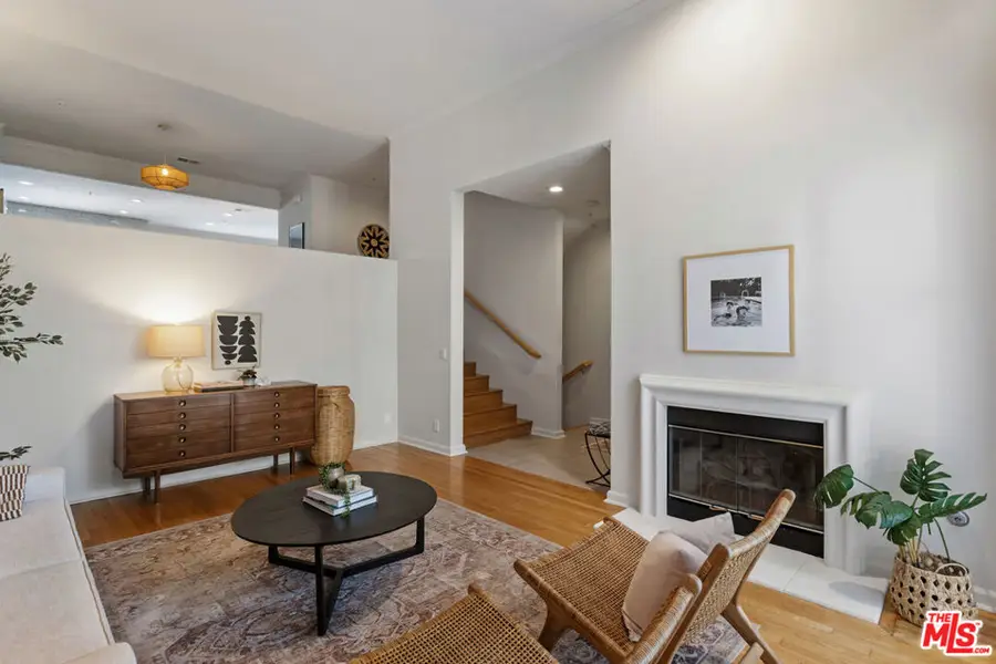 7609 Hannum Avenue, Culver City, CA 90230 - #2