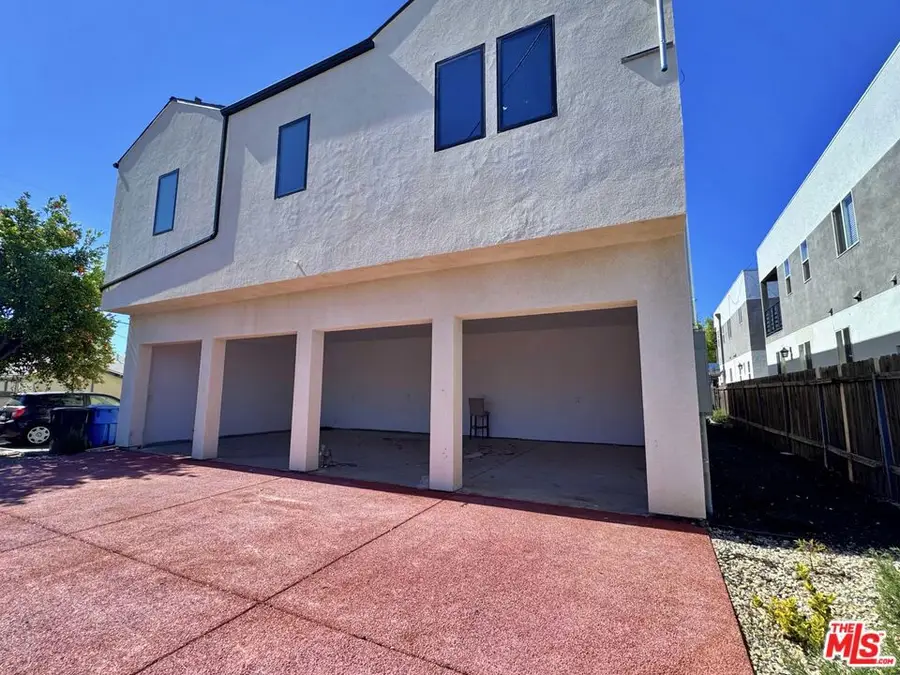 5622 Willowcrest Avenue, North Hollywood, CA 91601 - #2