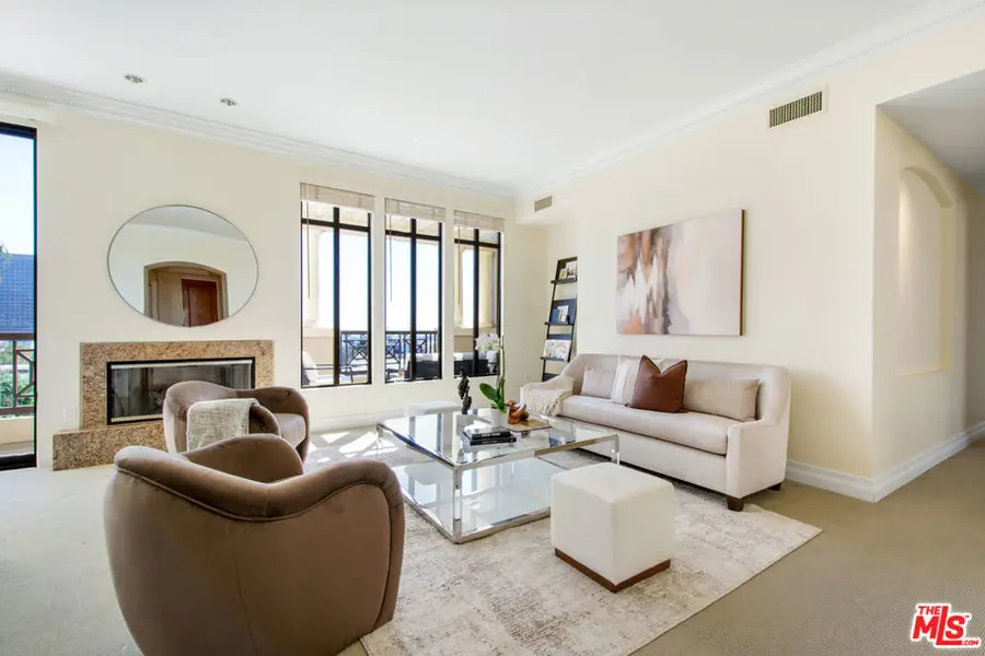 11847 Gorham Avenue #403, Los Angeles, CA 90049 - #3