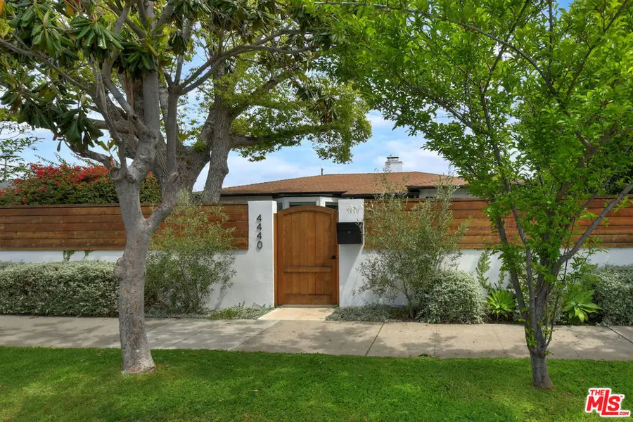 4440 Irvine Avenue, Studio City, CA 91602 - #2