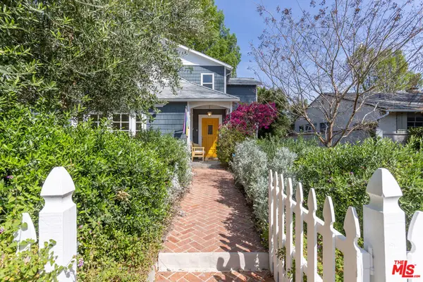 21245 Lopez Street, Woodland Hills, CA 91364