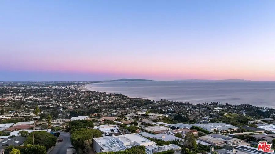 1377 Lachman Lane, Pacific Palisades, CA 90272 - #3