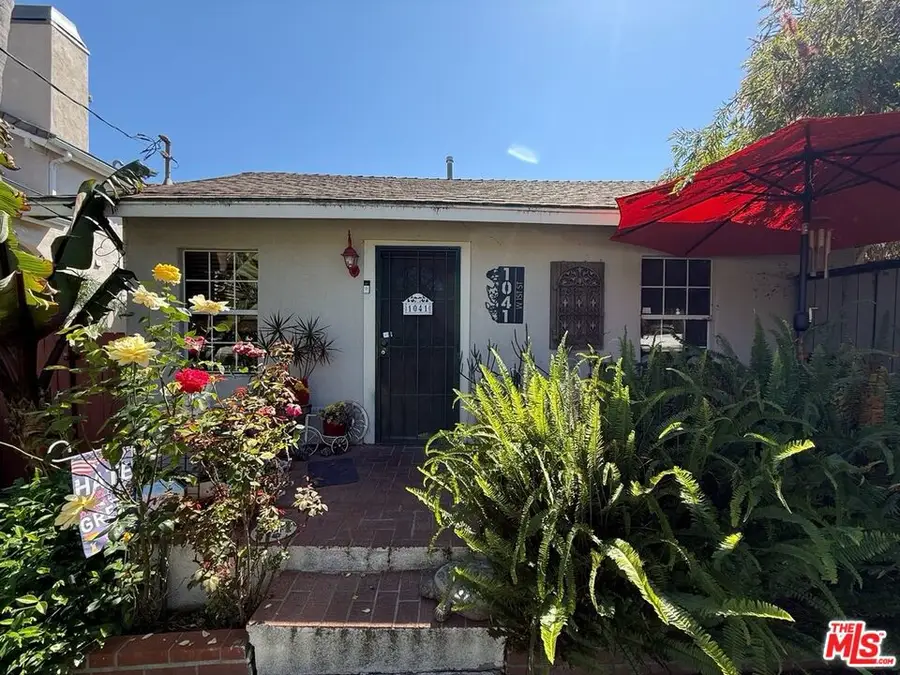 1041 W 1st Street, San Pedro, CA 90731 - #2