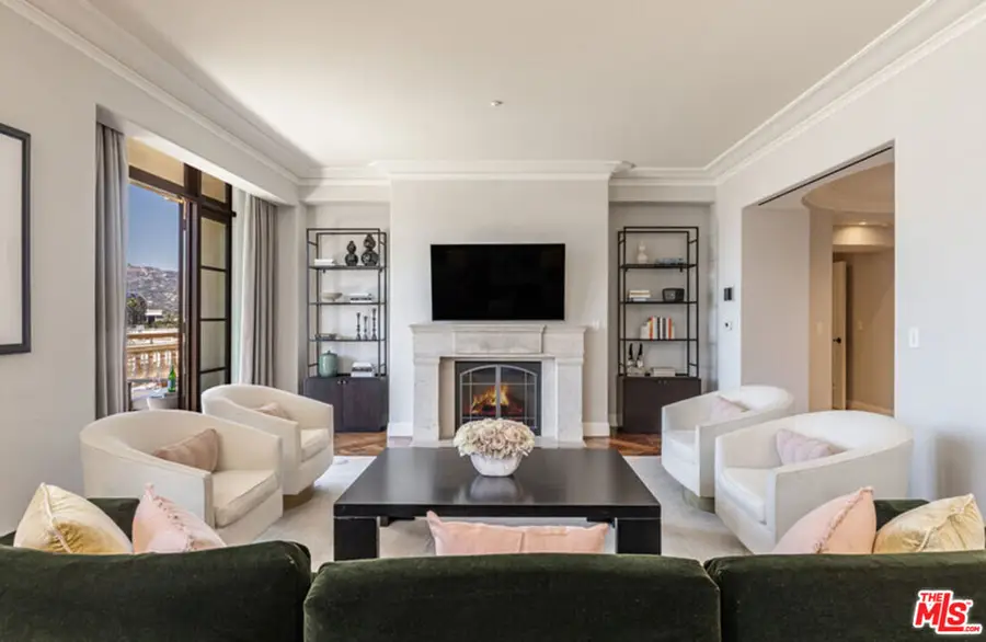 225 N Canon Drive #7C, Beverly Hills, CA 90210 - #2