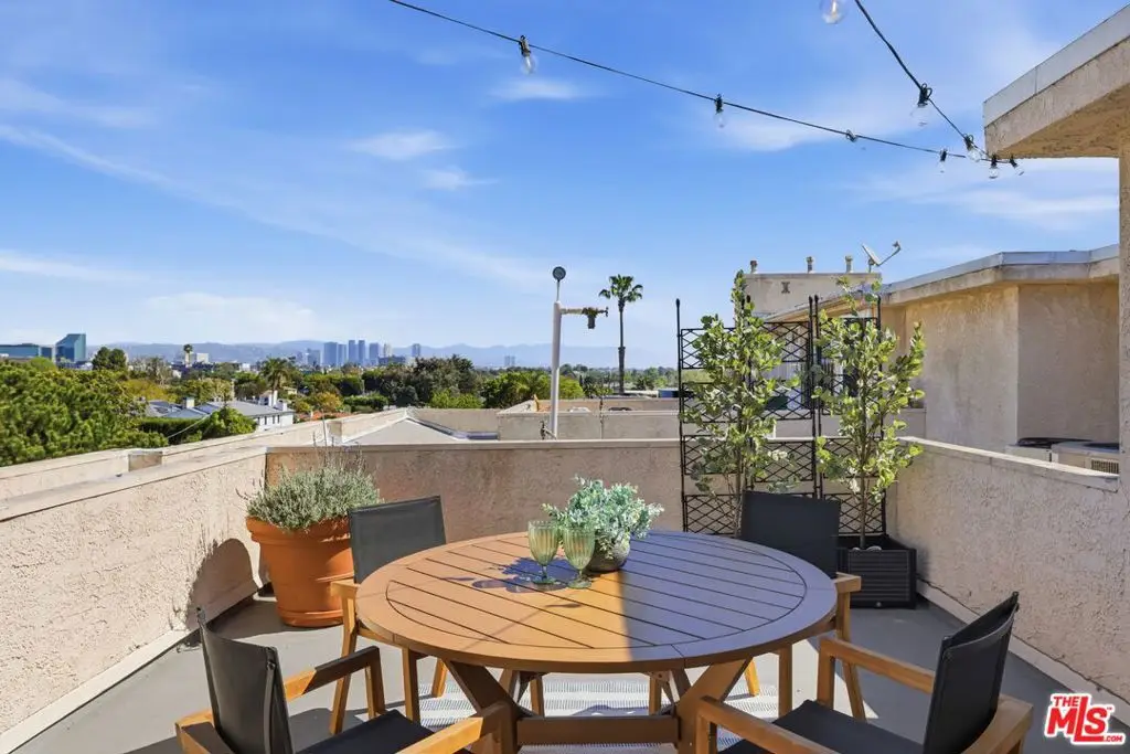 12321 Ocean Park Boulevard #18, Los Angeles, CA 90064 - #1