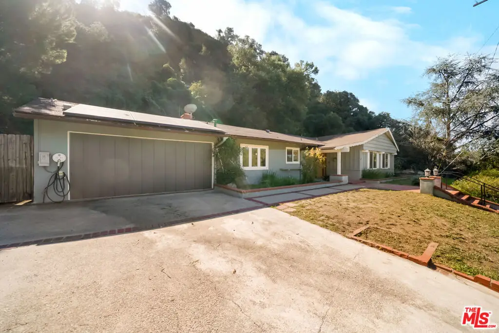 5532 Ocean View Boulevard, La Canada Flintridge, CA 91011 - #1
