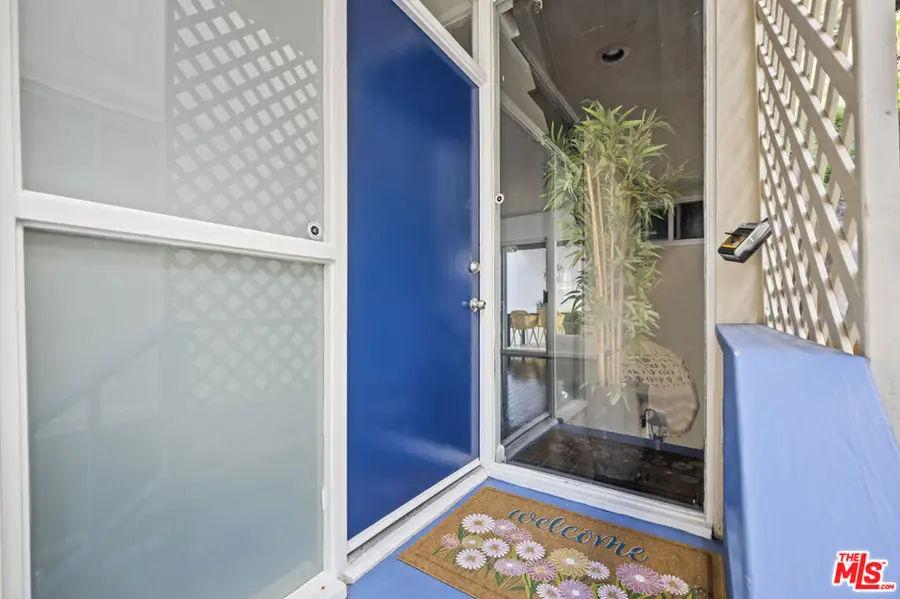 9827 Yoakum Drive, Beverly Hills, CA 90210 - #3