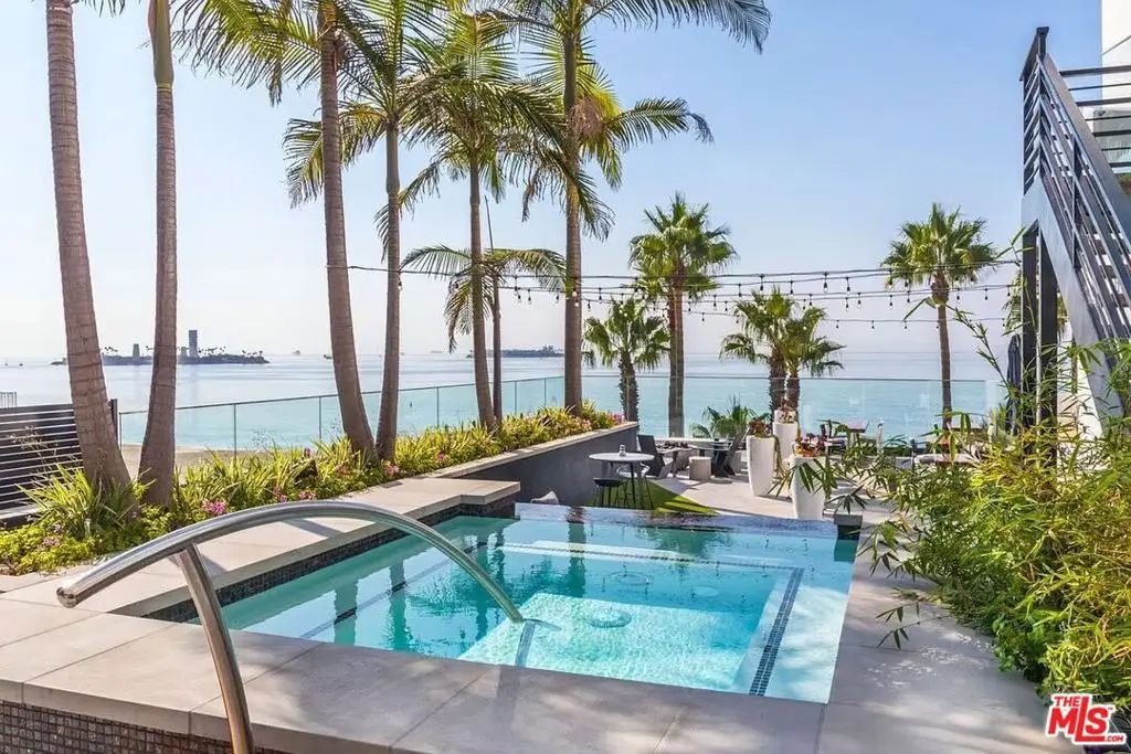 25 15th Place #101, Long Beach, CA 90802 - #1