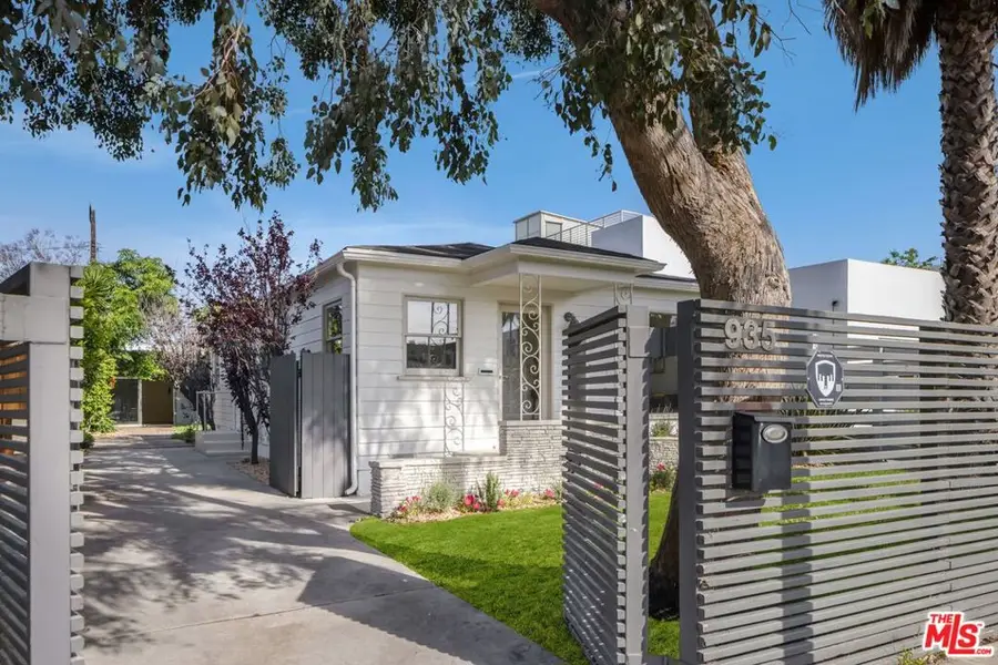 935 Indiana Avenue, Venice, CA 90291 - #2