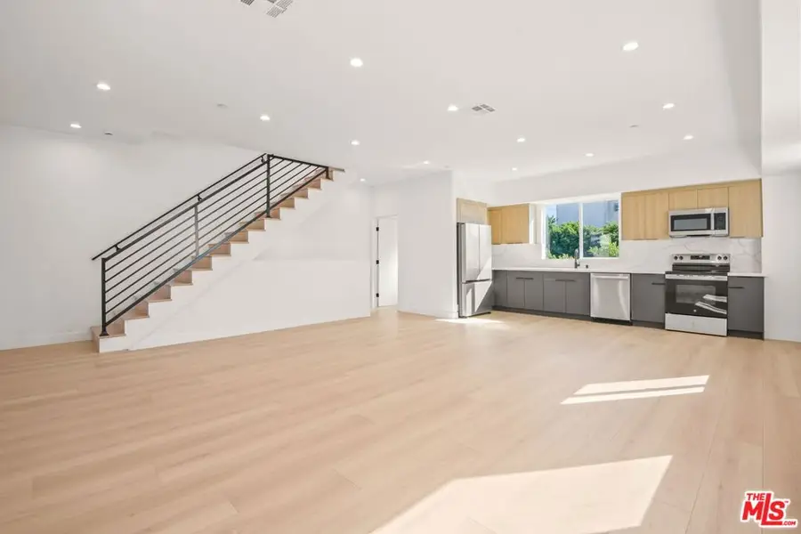 1707 S Burnside Avenue, Los Angeles, CA 90019 - #3