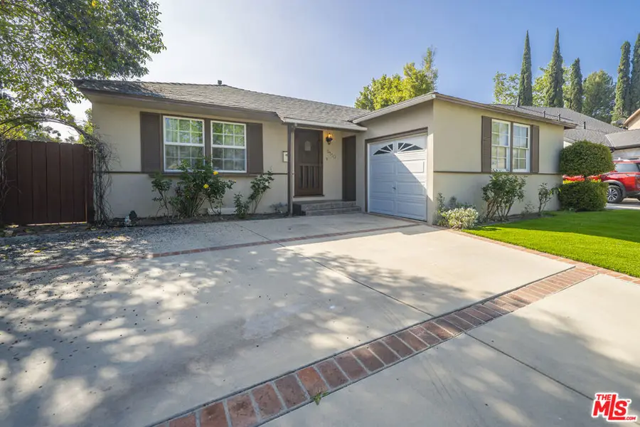6110 Shoshone Avenue, Encino, CA 91316 - #3