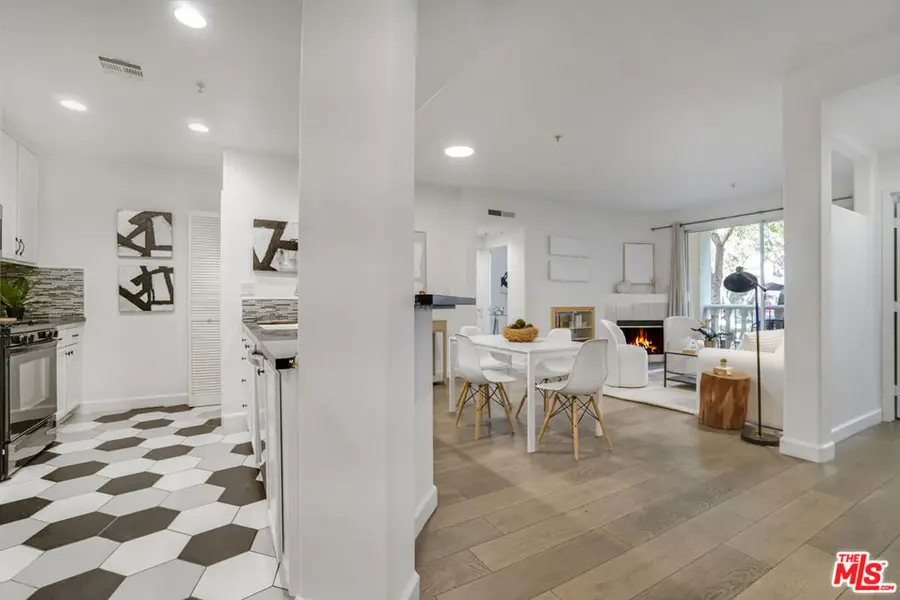 12963 Runway Road #121, Playa Vista, CA 90094 - #2