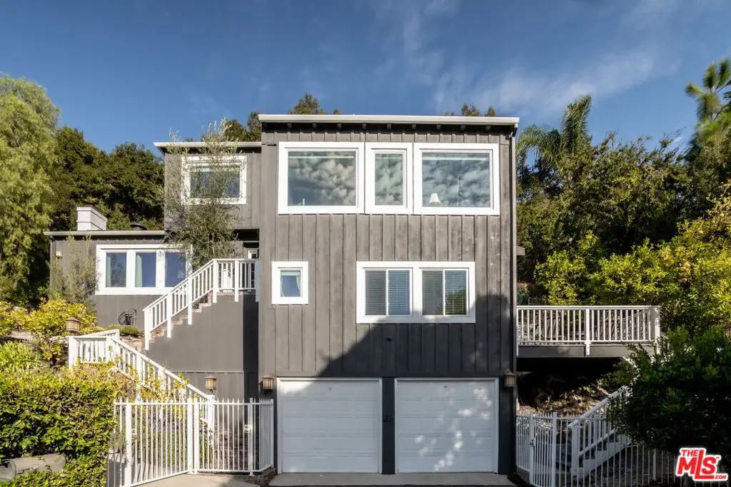 3835 Fairway Avenue, Studio City, CA 91604 - #1