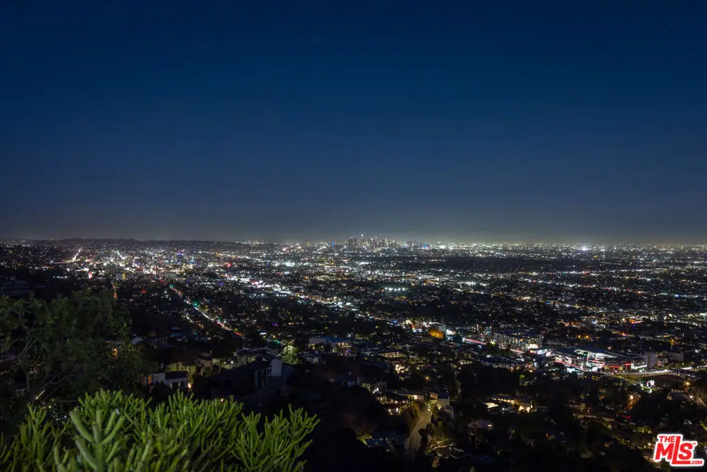 8300 Grand View Drive, Los Angeles, CA 90046 - #1