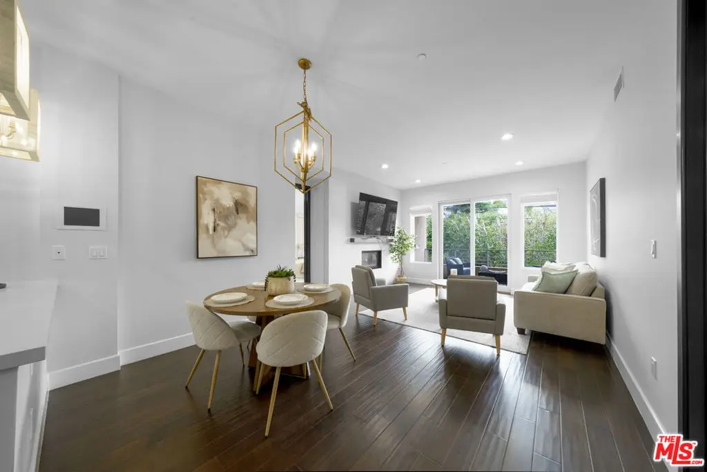 1318 Roxbury Drive #219, Los Angeles, CA 90035 - #1