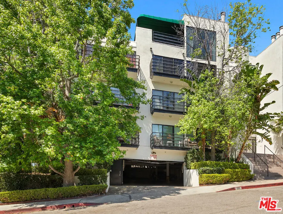 1201 Larrabee Street #206, West Hollywood, CA 90069 - #1