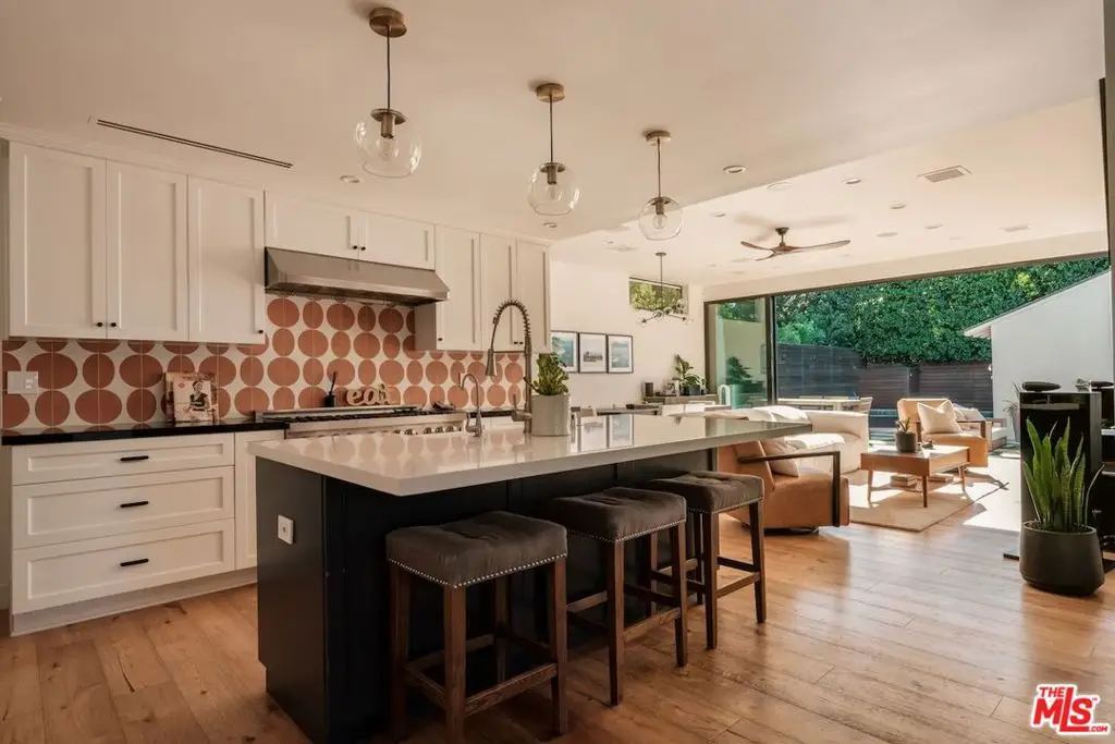 4257 Shadyglade Avenue, Studio City, CA 91604 - #1