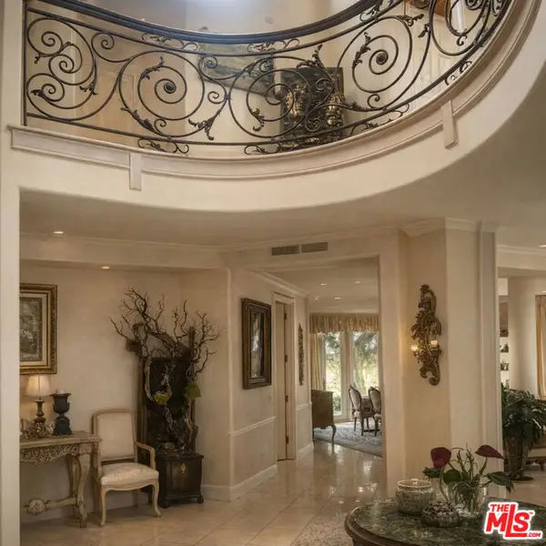 12635 Promontory Road, Los Angeles, CA 90049