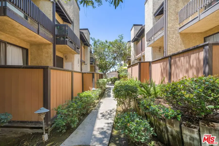 7233 Comstock Avenue #A, Whittier, CA 90602 - #3