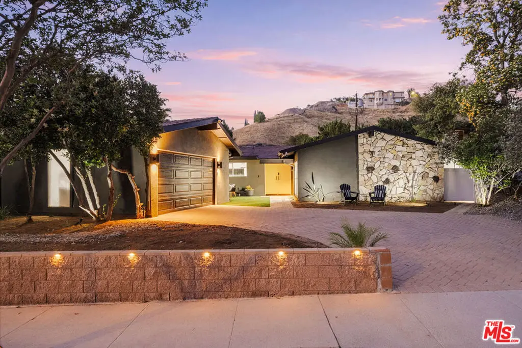 22649 Mulholland Drive, Woodland Hills, CA 91364 - #1