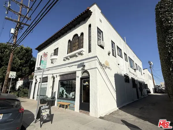 710 N Van Ness Avenue, Los Angeles, CA 90038