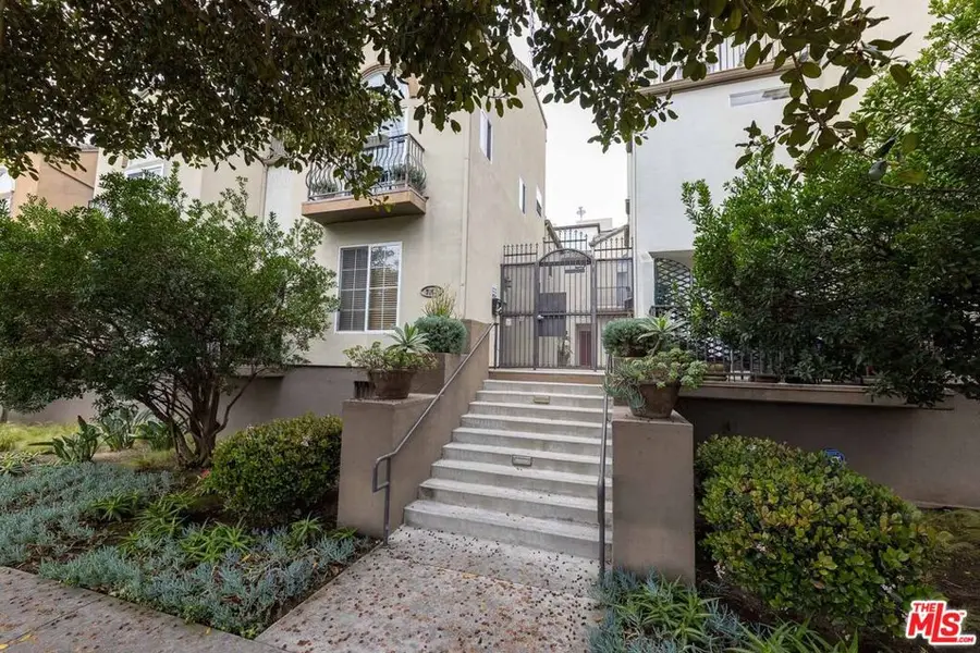 7301 W Manchester Avenue #106, Los Angeles, CA 90045 - #2