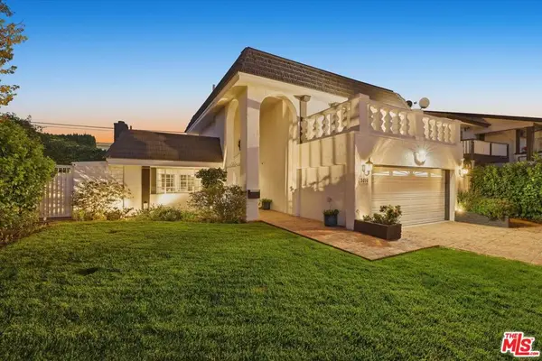 3010 Stoner Avenue, Los Angeles, CA 90066