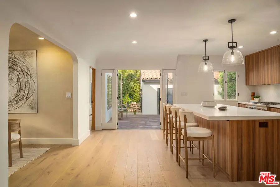 8817 Ashcroft Avenue, West Hollywood, CA 90048 - #3