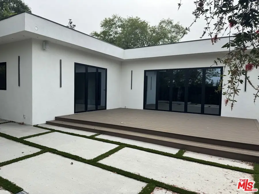 5528 Mclennan Avenue, Encino, CA 91436 - #2