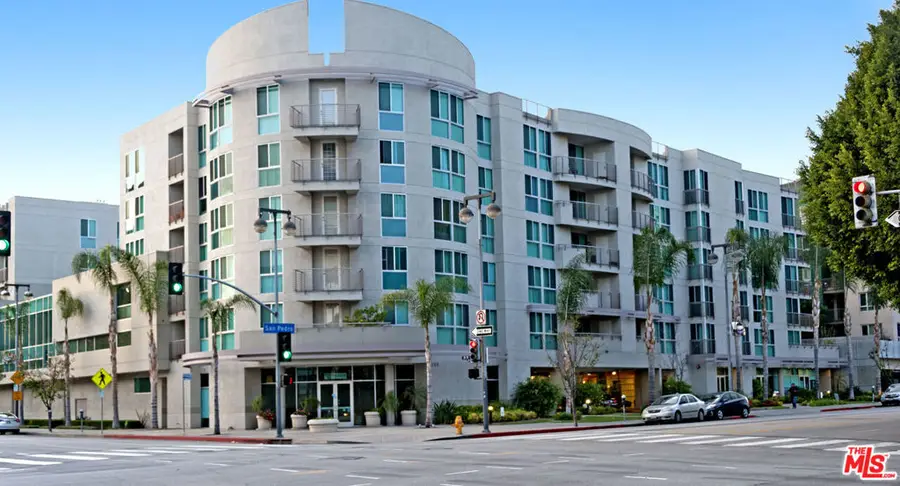 267 S San Pedro Street #211, Los Angeles, CA 90012 - #2