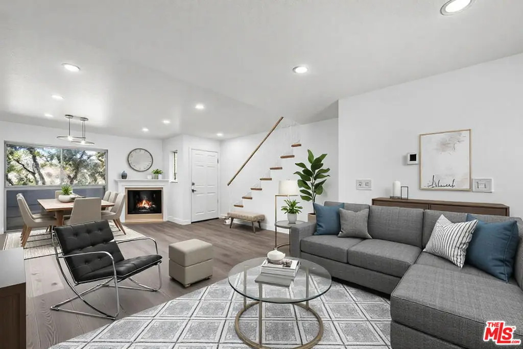 13340 Burbank Boulevard #2, Sherman Oaks, CA 91401 - #1