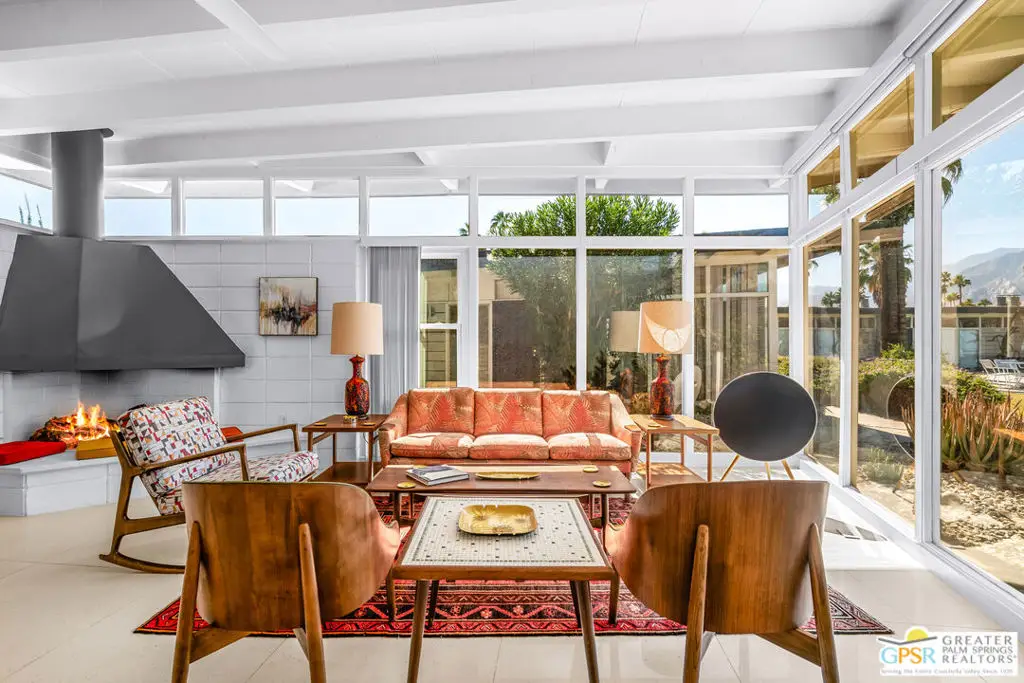 2244 E Tahquitz Canyon Way #8, Palm Springs, CA 92262 - #1