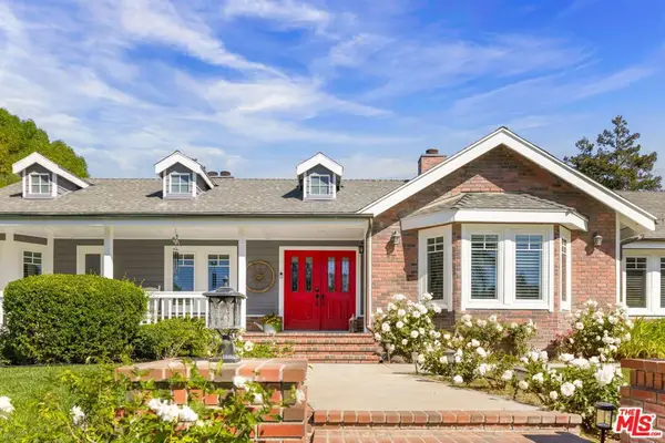 2390 Glenside Lane, Camarillo, CA 93012