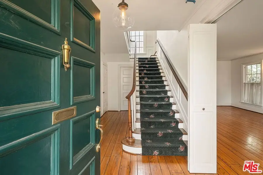 246 16th Street, Santa Monica, CA 90402 - #2