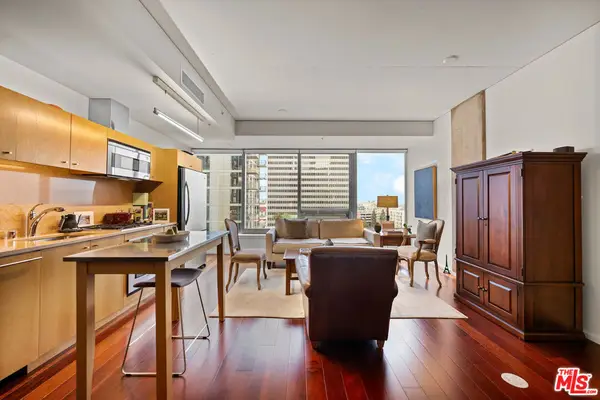 1155 S Grand Avenue #1111, Los Angeles, CA 90015
