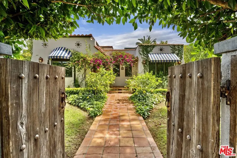 6612 Waring Avenue, Los Angeles, CA 90038 - #2