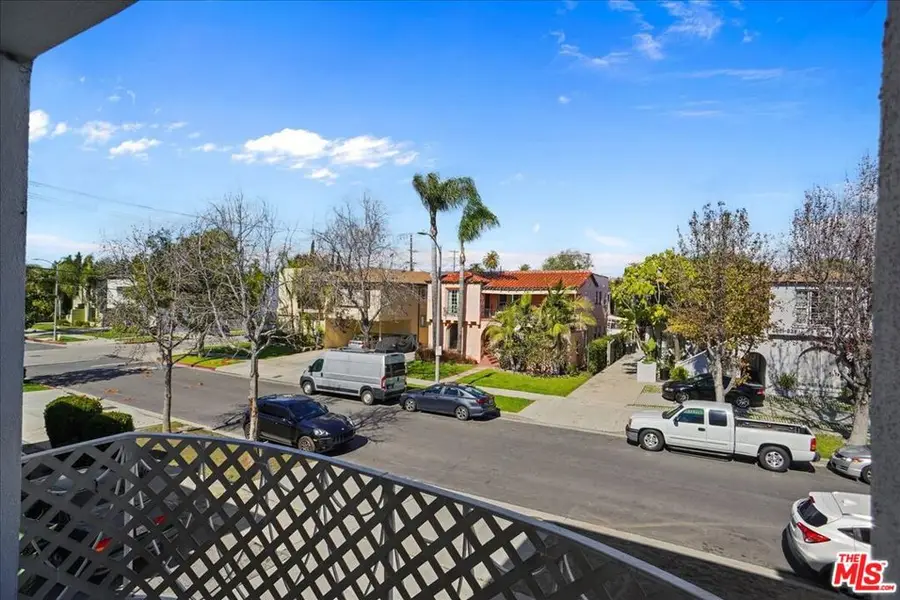 6082 Cashio Street #5, Los Angeles, CA 90035 - #2