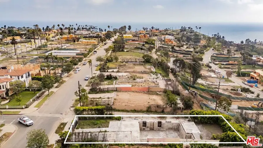 701 Via De La Paz, Pacific Palisades, CA 90272 - #2