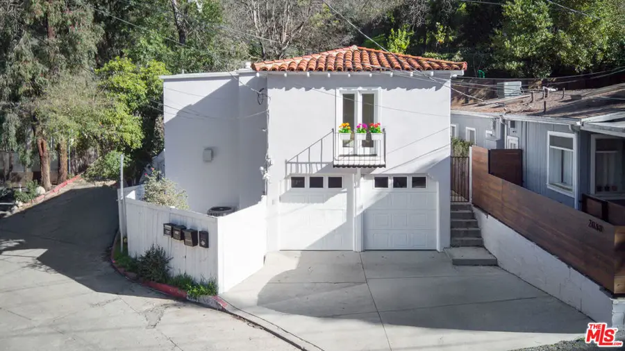 2044 Stanley Hills Drive, Los Angeles, CA 90046 - #2