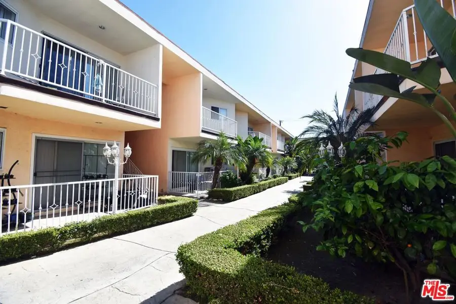 3835 W 104th Street, Inglewood, CA 90303 - #2