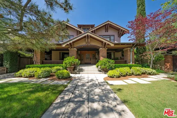 111 S Van Ness Avenue, Los Angeles, CA 90004