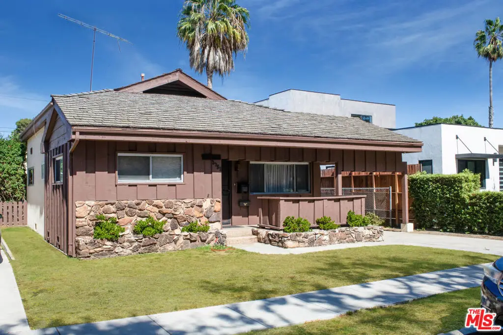 3752 Maplewood Avenue, Los Angeles, CA 90066 - #1