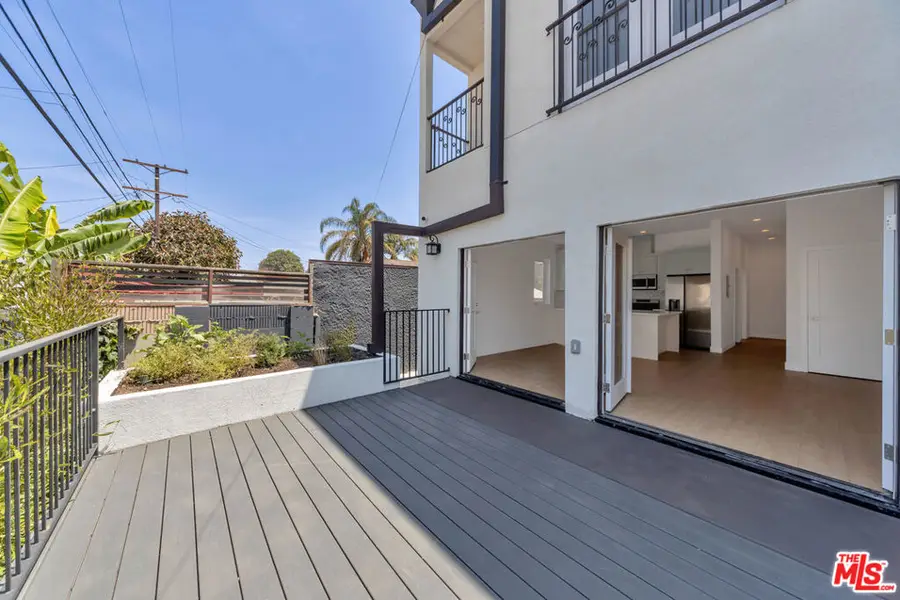 3045 Wellington Road, Los Angeles, CA 90016 - #2