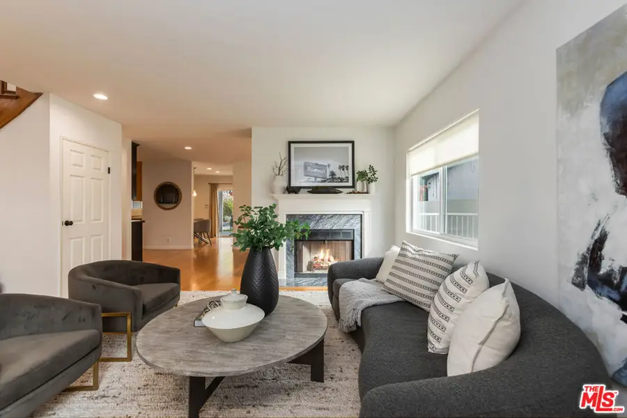 5044 Varna Avenue, Sherman Oaks, CA 91423 - #3