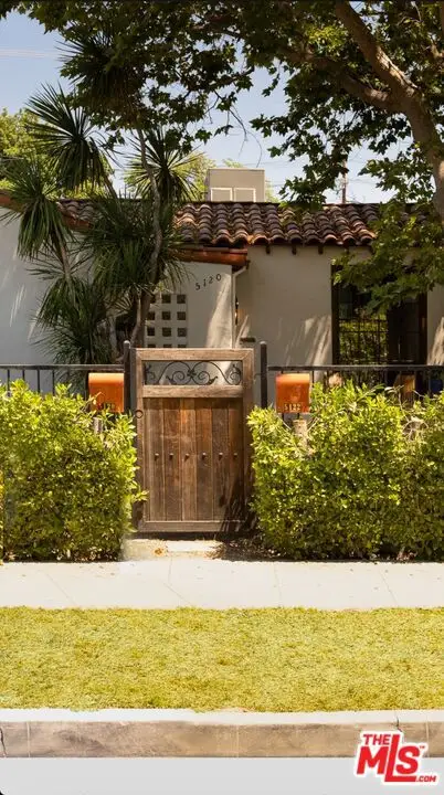 5120 Willowcrest Avenue, North Hollywood, CA 91601 - #1