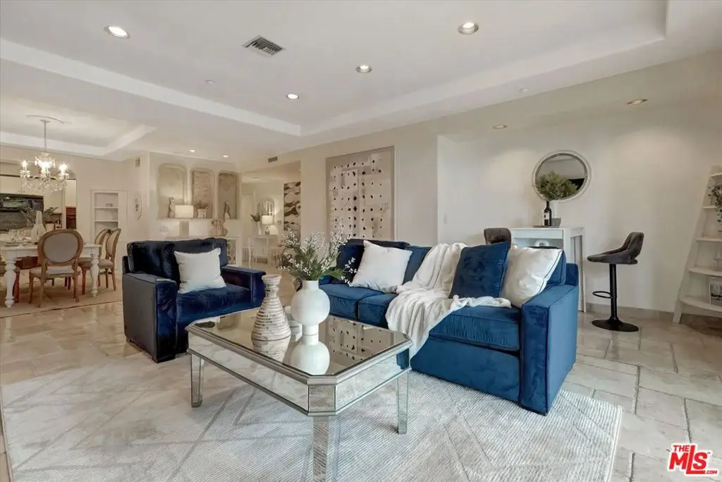 11952 Montana Avenue #303, Los Angeles, CA 90049 - #1