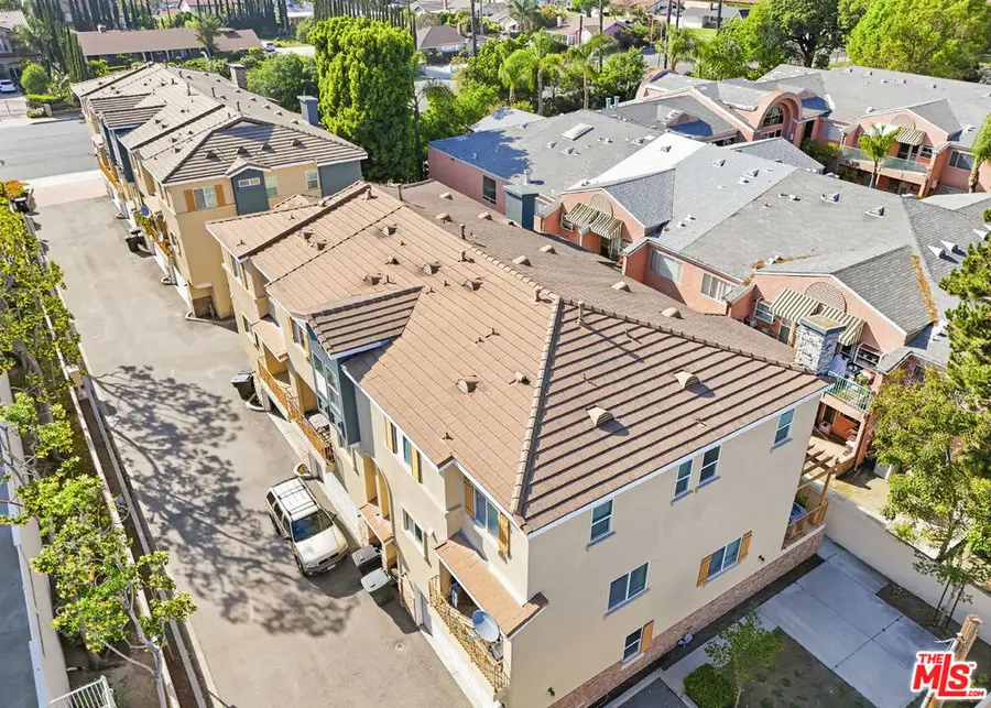 670 S Magnolia Avenue, Anaheim, CA 92804 - #2