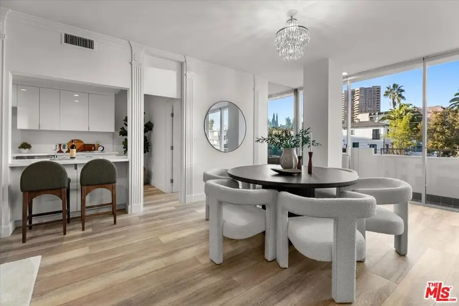 1333 S Beverly Glen Boulevard #405, Los Angeles, CA 90024 - #2