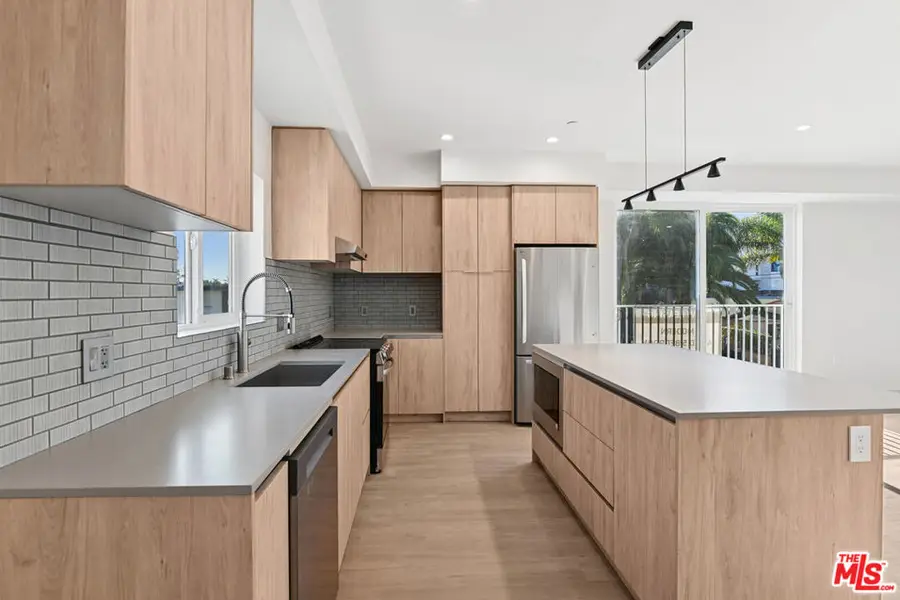 2523 S Orange Drive, Los Angeles, CA 90016 - #2