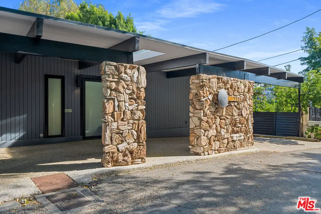 2775 Rinconia Drive, Los Angeles, CA 90068 - #1